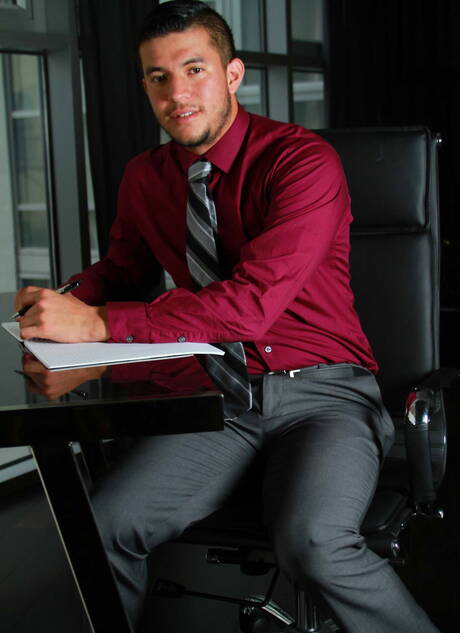 Men: Pretty american guys beefcake Colt Rivers and hunky guy Joey Rico have a hot couple scene