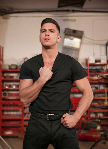 English husky guy Paddy Obrian and  Tony Milan make a love