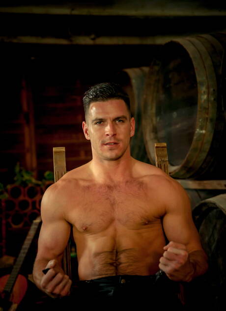 English beefy Paddy Obrian and  Matt Anders sucking and screwing each other