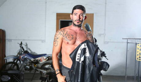 Os caras americanos gostosos e bem constituídos Bennett Anthony e o durão Johnny Hazzard transando depois do boquete