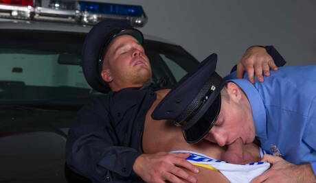 Hot american boys husky guy Connor Kline and beefcake Liam Magnuson have a hot sex