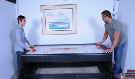 American husky guy Johnny Rapid and  Maximillion Kong drilling an ass