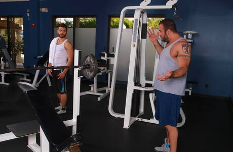 Two american guys otter Tommy Defendi and beefcake Spencer Reed in hot ass fuck action