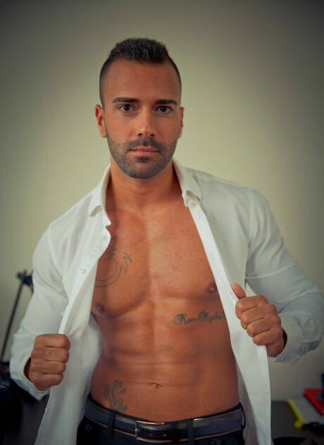 supergaranhão sueco Tomas Brand e Tony Rivera fodem a bunda depois de chupar um pau