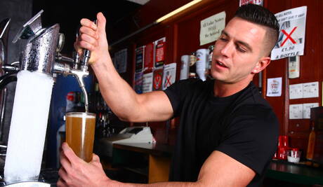 Heiße JungsPaddy Obrian, Paul Walker und Lucas bei heißer Dreier-Arschfick-Action