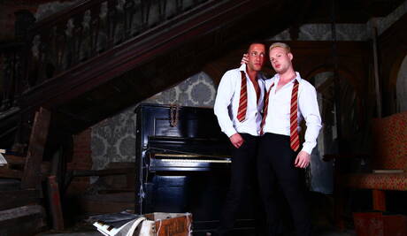 Superstud Jonny Kingdom en spierbundel Andro Maas hebben goede anale seks