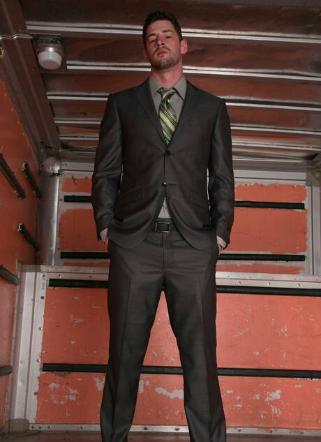 American beefcake Andrew Stark and beefy Enrique Romo fuck ass after sucking