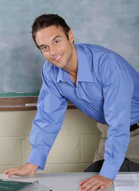 Men: American pornstars strongman Rocco Reed and twink Joey Cooper drilling an ass