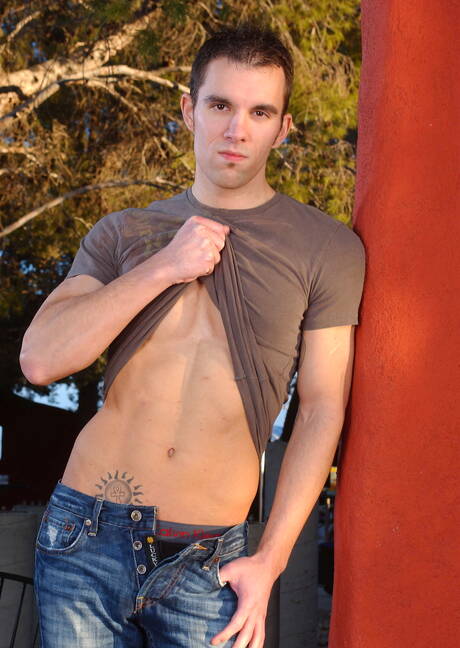 Men: Two american boys pretty boy Leon Knight and muscular Dylan Hauser in hot ass fuck action in the kitchen