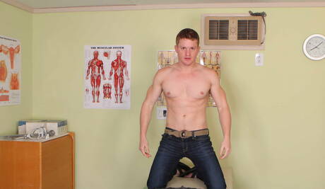 American muscular Riley Price and superstud Dexx Driver in hot ass fuck action