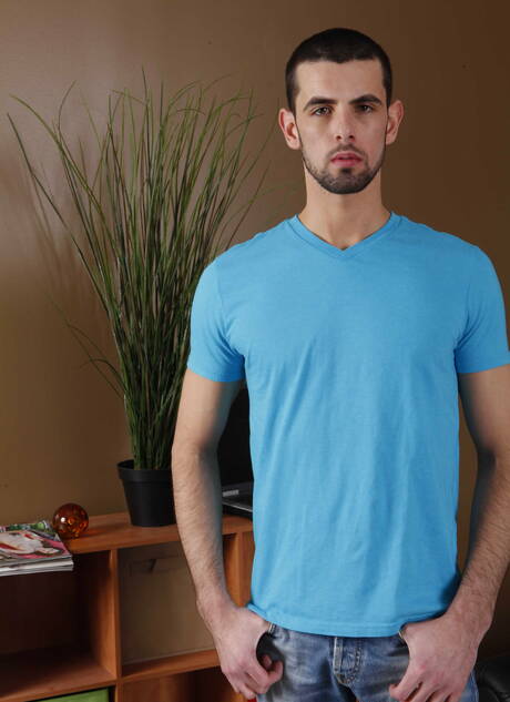 Men: Two american boys otter Jake Steel and hunky guy Parker London have a good sex