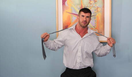 Les Américains sexy, le musclé Spencer Fox et le beau gosse Adam Killian se branlent