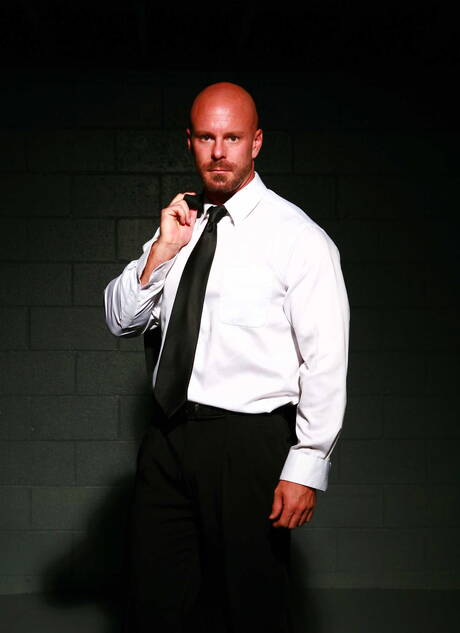 Jason, Bobby, Tommy, Mitch Vaughn, Rex dans une scène de sexe en groupe torride