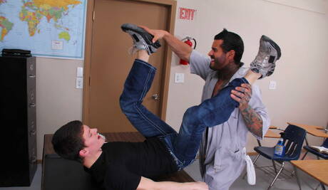 Men: American young dude Tyler Sweet and latin husky guy Alexsander Freitas in hot homosexual action