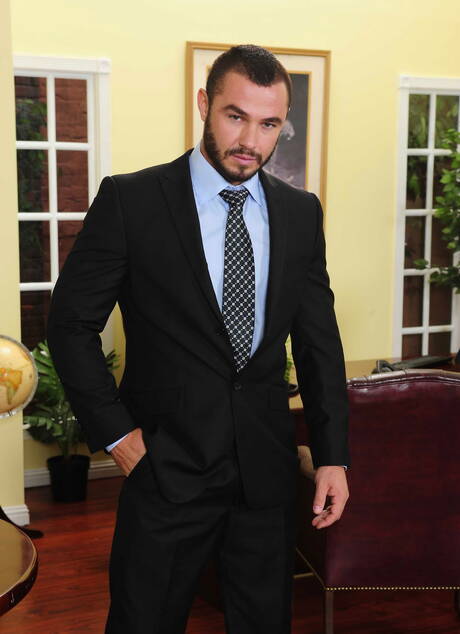 German superstud Jessy Ares and american husky guy Chris Tyler in hot anal sex