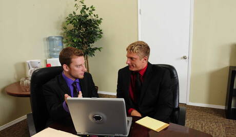 James, Phenix, Sebastian, Philip, Jacob Marteny em gangbang selvagem