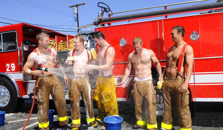 Rocco, Colby Jansen, Landon, Andrew Stark, Charlie have a good groupsex outdoor