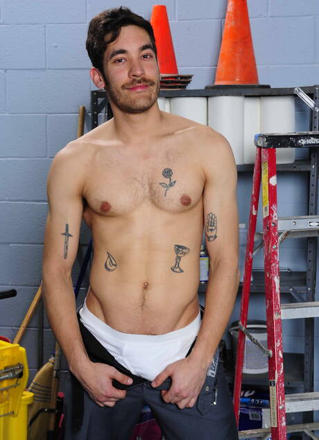 Hete Amerikaanse jongens, stoere kerel Dale Cooper en otter Colby Keller zuigen en neuken elkaar