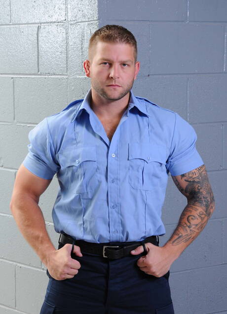 Johnny Rapid, Jimmy, Colby Jansen, Charlie w dzikim gangbangu pod gorącym prysznicem