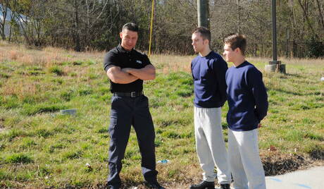 American husky guy Johnny Rapid and czech stud Robert Van Damme in hot anal sex outdoor