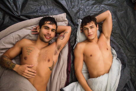 Romanian beefy Kaleb Stryker and american hairy stud Ty Mitchell fuck ass after sucking outdoor