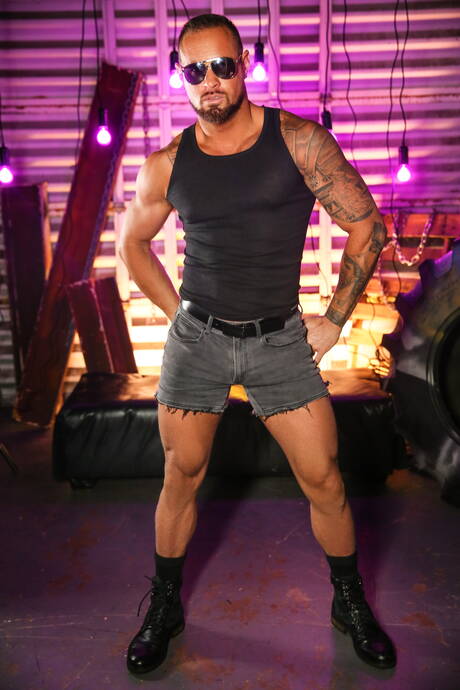 Two american dudes strongman Michael Roman and bull Max Konnor in black on white sex