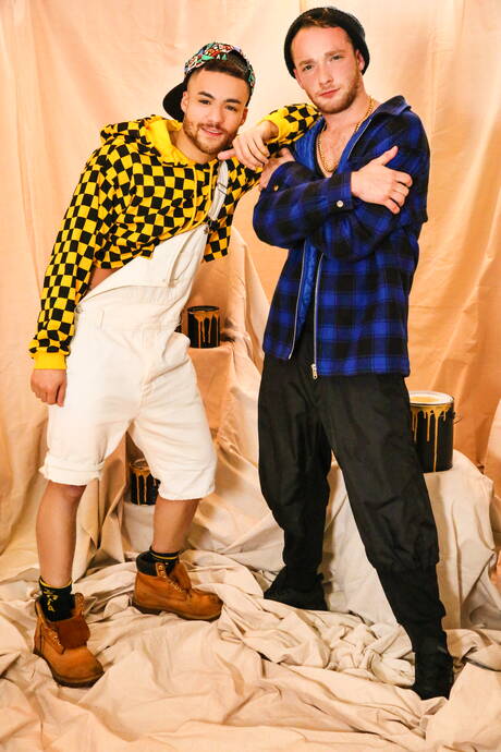 Gorący amerykańscy faceci gorący młodzieniec Derek Reed i krzepki facet Beaux Banks w gorącej homoseksualnej akcji