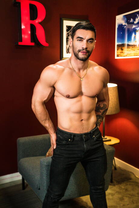 帥氣的美國帥哥Arad Winwin和性感的帥哥Cassidy Clyde做愛