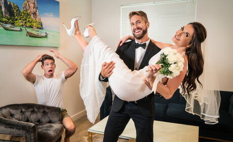 Die sexy Amerikaner Michael Delray und der Superhengst Wesley Woods vögeln einen Arsch