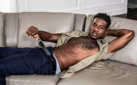 Podnieceni faceci Marquee D.angelo, Casey Everett i Colby Tucker w trójkącie międzyrasowego seksu