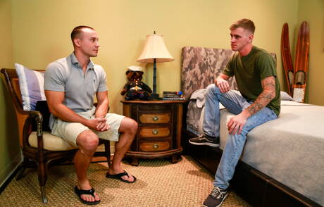 Hot american dudes hunk Marc Montana and hot twink Ryan Jordan have anal sex