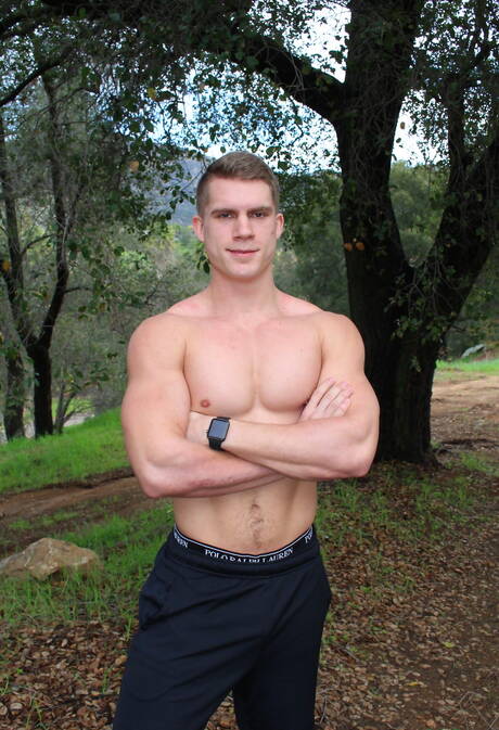 Le jeune Tchèque Danny Defoe montre un corps robuste à l