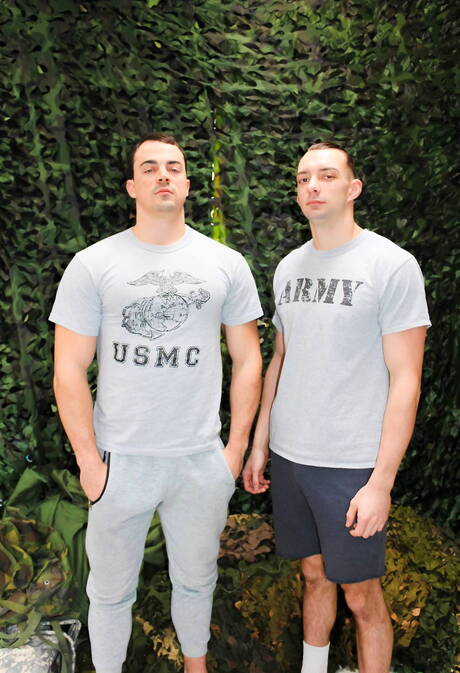 Hunk Johnny B and american strong bull Alex James in hard anal sex outdoor