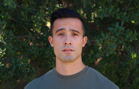 帥哥Jay Luna在戶外秀出性感身材