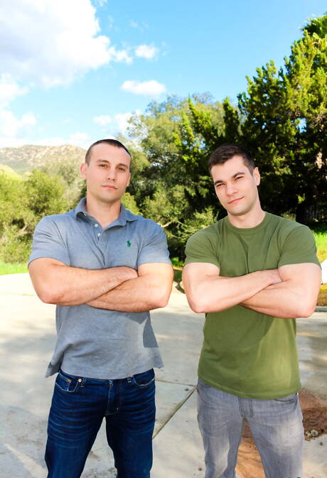 Dwóch amerykańskich chłopców, umięśniony Princeton Price i twardziel Marc Montana w gorącej akcji ruchania w tyłek na świeżym powietrzu