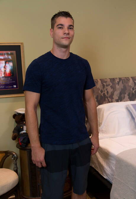 Knappe Amerikaanse jongens, gespierde Cole Weston en gespierde Princeton Price hebben een hete koppelscène