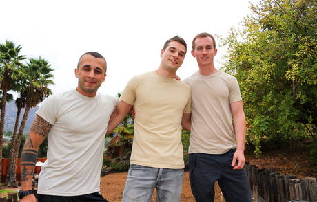 Princeton Price, Laith Inkley and Kevin Texas have a good 3some sex outside