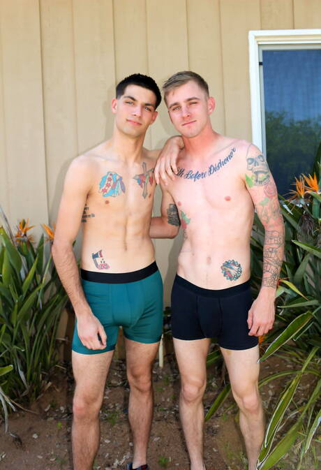Active Duty: Hot americans, hot twink Ryan Jordan and hairy stud Leeroy Jones have a hot couple sex outside