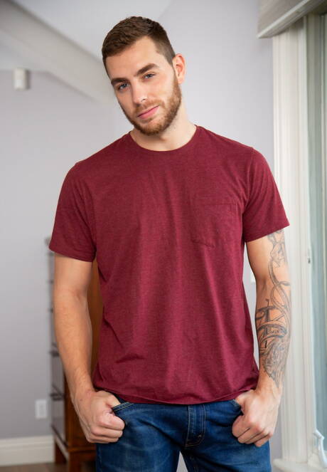 American stars stud Carter Woods and muscular Anthony Moore in hard anal sex outdoor