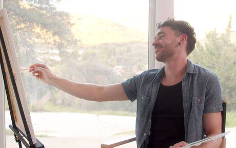 Le beau gosse américain Charlie Pattinson et l