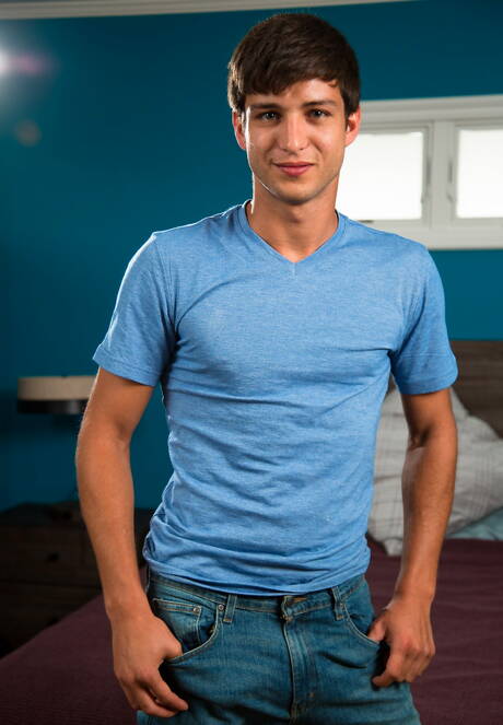 Next Door Studios: Pretty american guys husky guy Scott Finn and husky guy Elliot Finn sucking and screwing each other