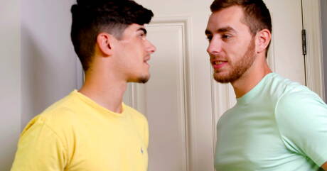 American husky guy Carter Woods and  Jayden Smith in hot ass bang