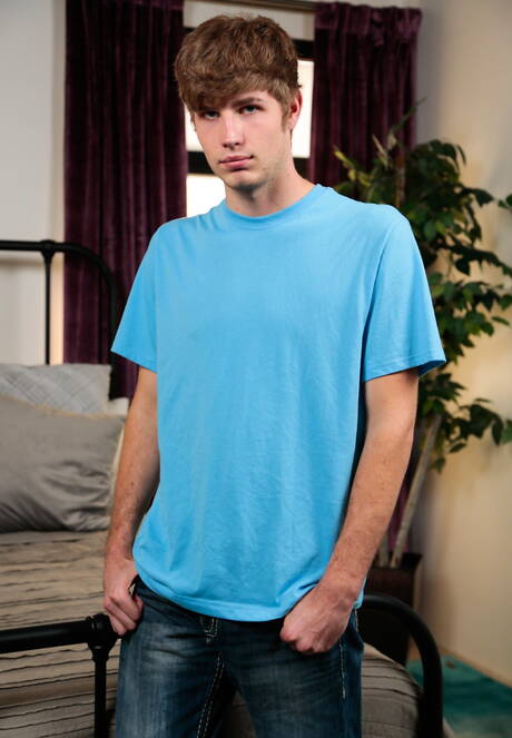 Next Door Studios: Nice american buddies beefy Markie More and young Miles Matthews in hard anal sex