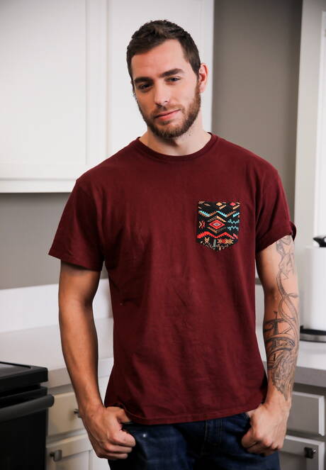 Next Door Studios: American stars hunky guy Mathias and tough guy Carter Woods sucking and screwing each other in kitchen