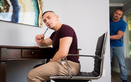 Los guapos estadounidenses supersementales Dante Martin y Darin Silvers tienen sexo caliente