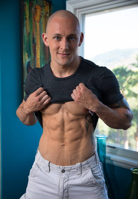 Next Door Studios: Pretty american boys tough guy Trevor Laster and young boy Ryan Jordan have a hot couple scene