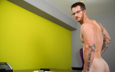 Hot american guys hunky guy Quentin Gainz and hunky guy Ricky Ridges have a good sex