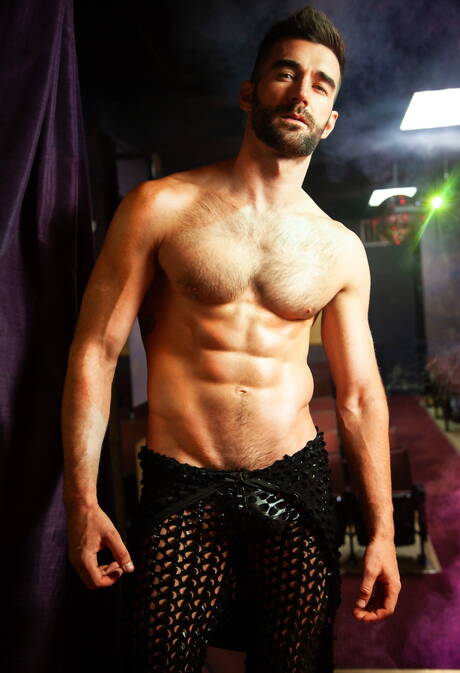 Falcon Studios: Australian hairy stud Woody Fox and brazilian beefy Alam Wernik make a love