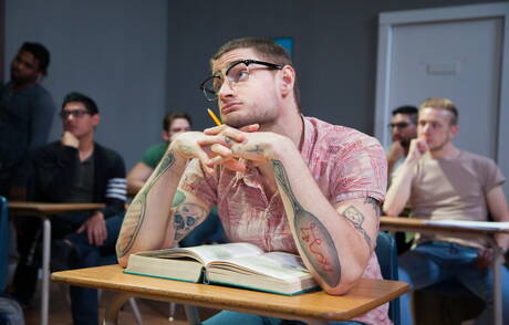 Hot american boys strong bull Bruce Beckham and beefy Justin Brody fuck after blowjob