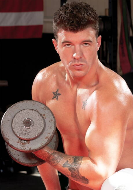 Nette amerikanische Jungs, harter Kerl Jj Knight und gut gebauter Grant Ryan haben Analsex